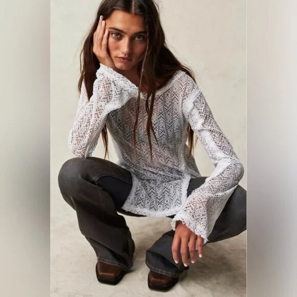 Free People Tops - Free People On the Road Twisted Tee - NWT (S)